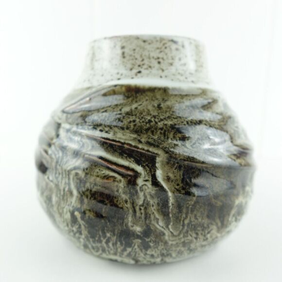 Studio Pottery Heavy Vase with Artist Marking - Picture 4 of 6